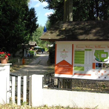Camping Smile & Braudieres Mézières-sous-Lavardin Екстериор снимка